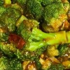 Best Broccoli w. Garlic Sauce in Newark, NJ